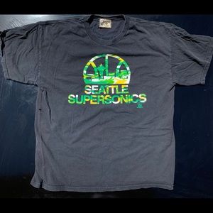 Seattle Super Sonic T-shirt. Hardwood classic.